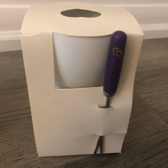 🎉 2 for $20 🎉BNWOT Cadbury Personal chocolate Fondue set 🍫 - Picture 2 of 2